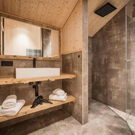 Casa de Férias Your Bright With Sauna In